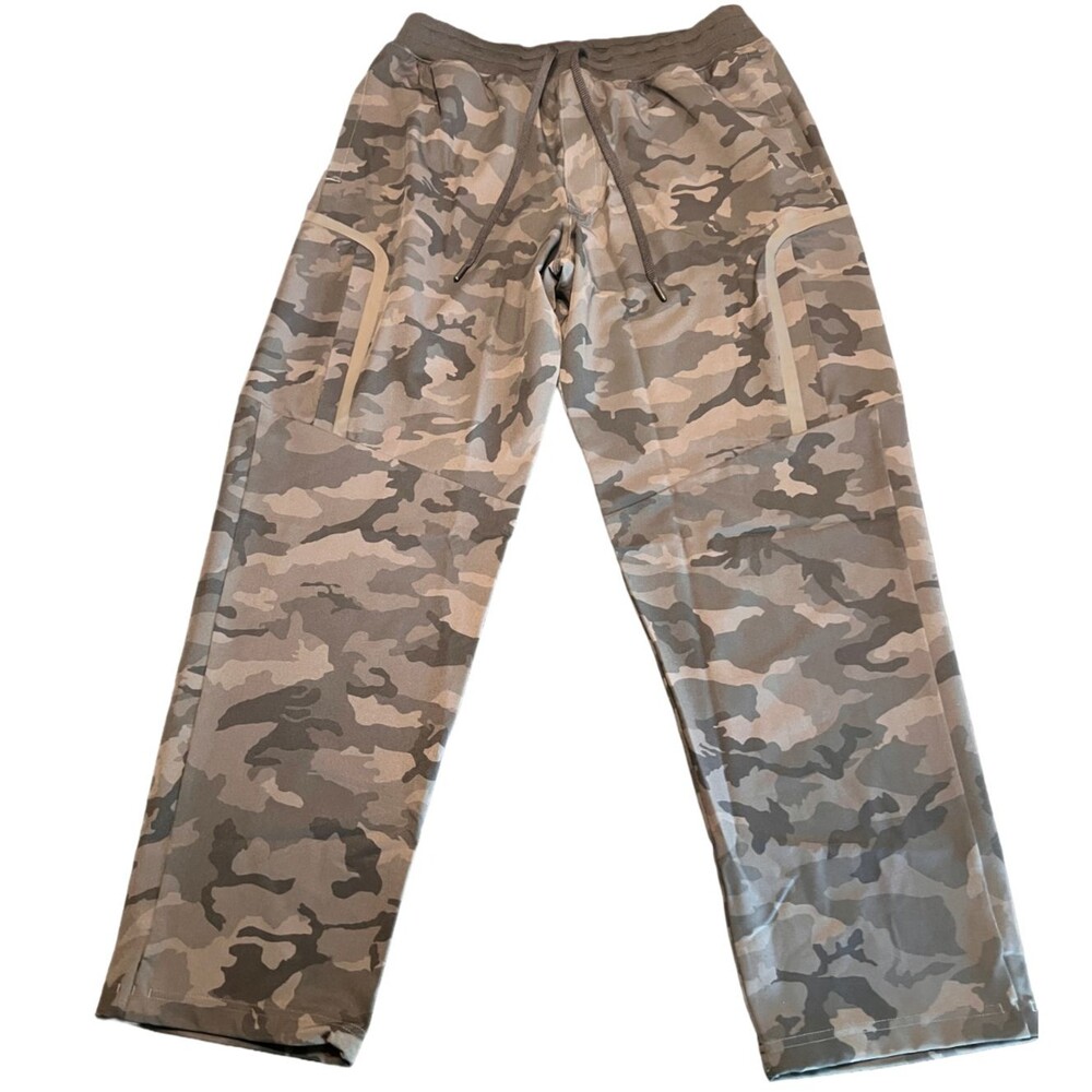 NEW Men's Under Armour Performance Pants Dark Green Camo XL